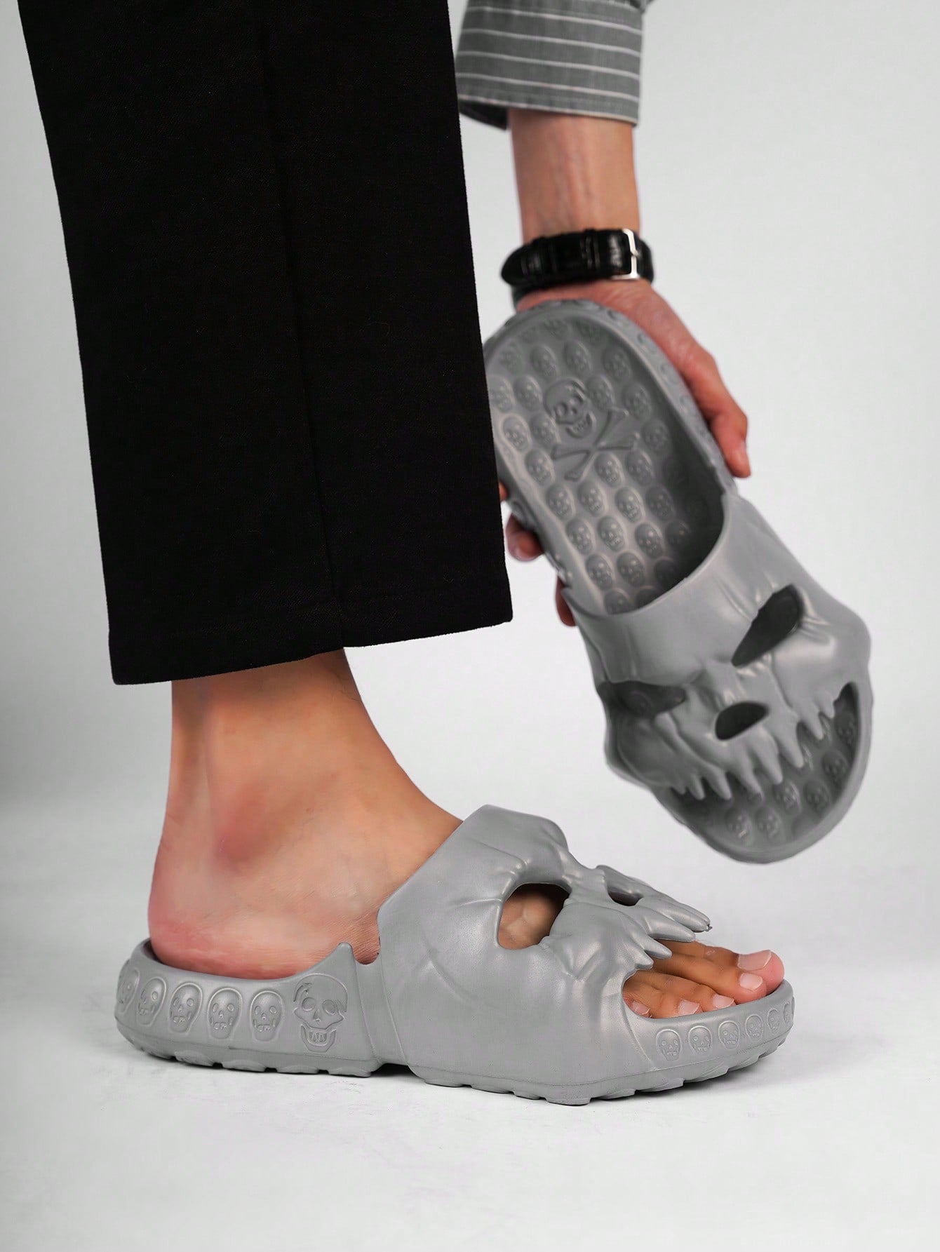 Cool Black Slippers For Men, Skull Design Single Band Slides