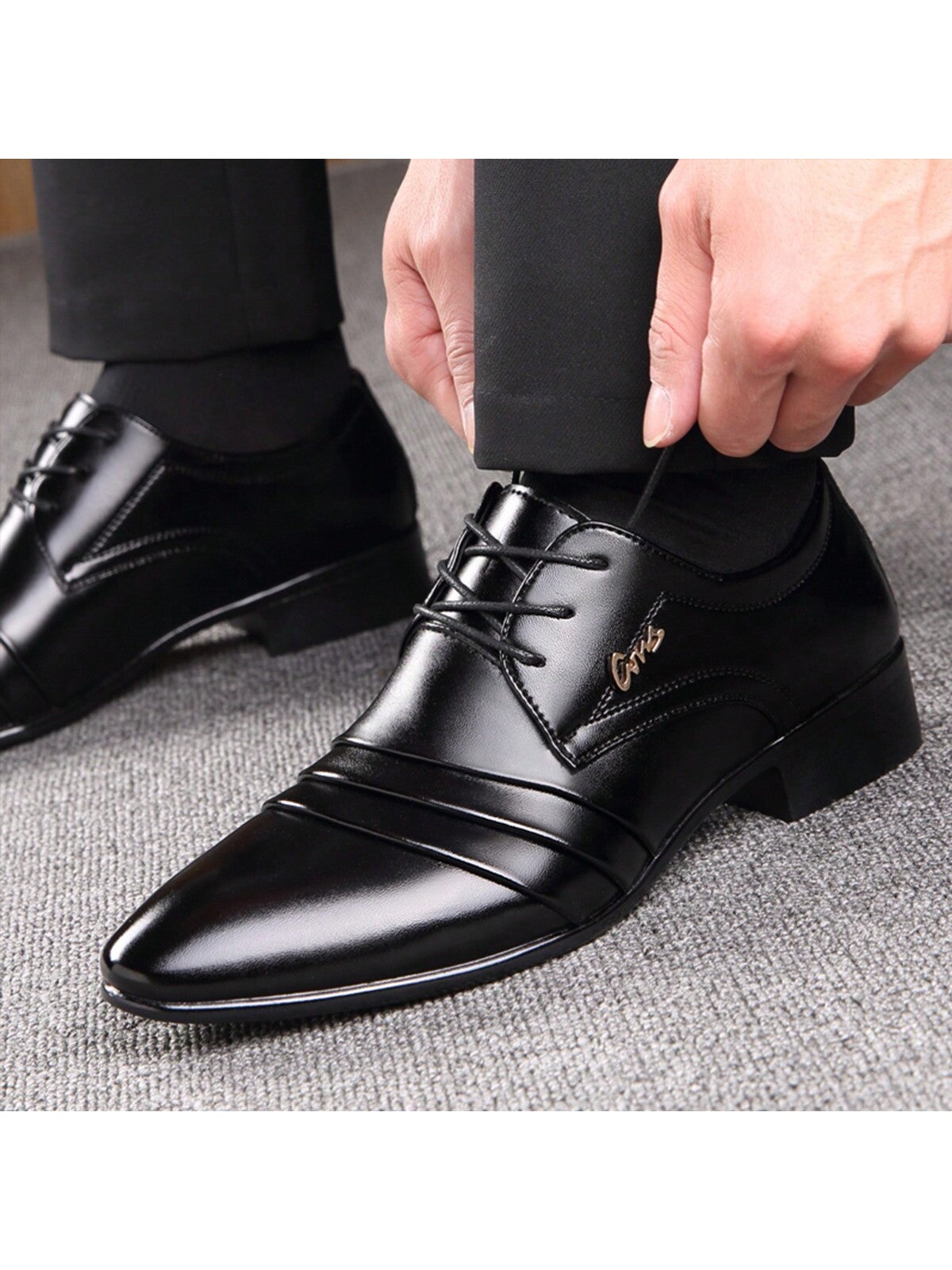 Chaussures en cuir PU à bout pointu de style britannique pour hommes d'affaires