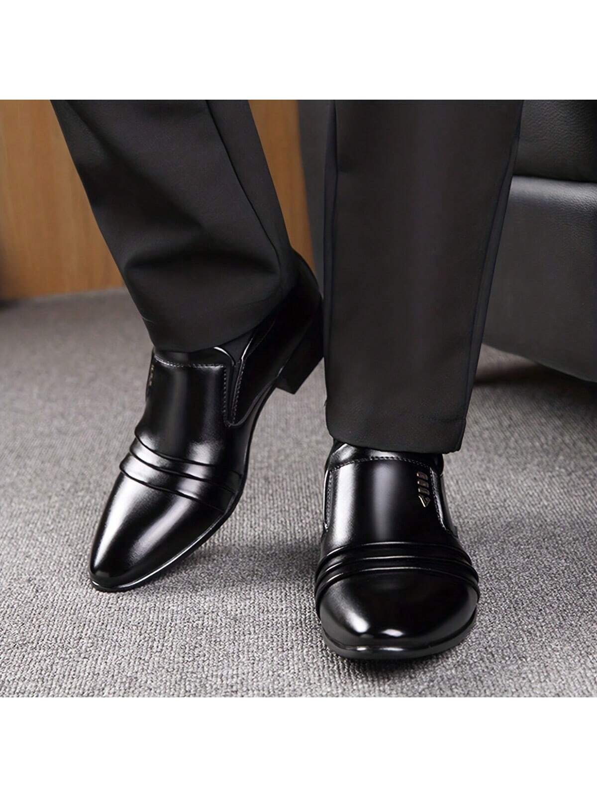 Herren Businessschuhe aus Pu-Leder im britischen Stil mit spitzer Spitze