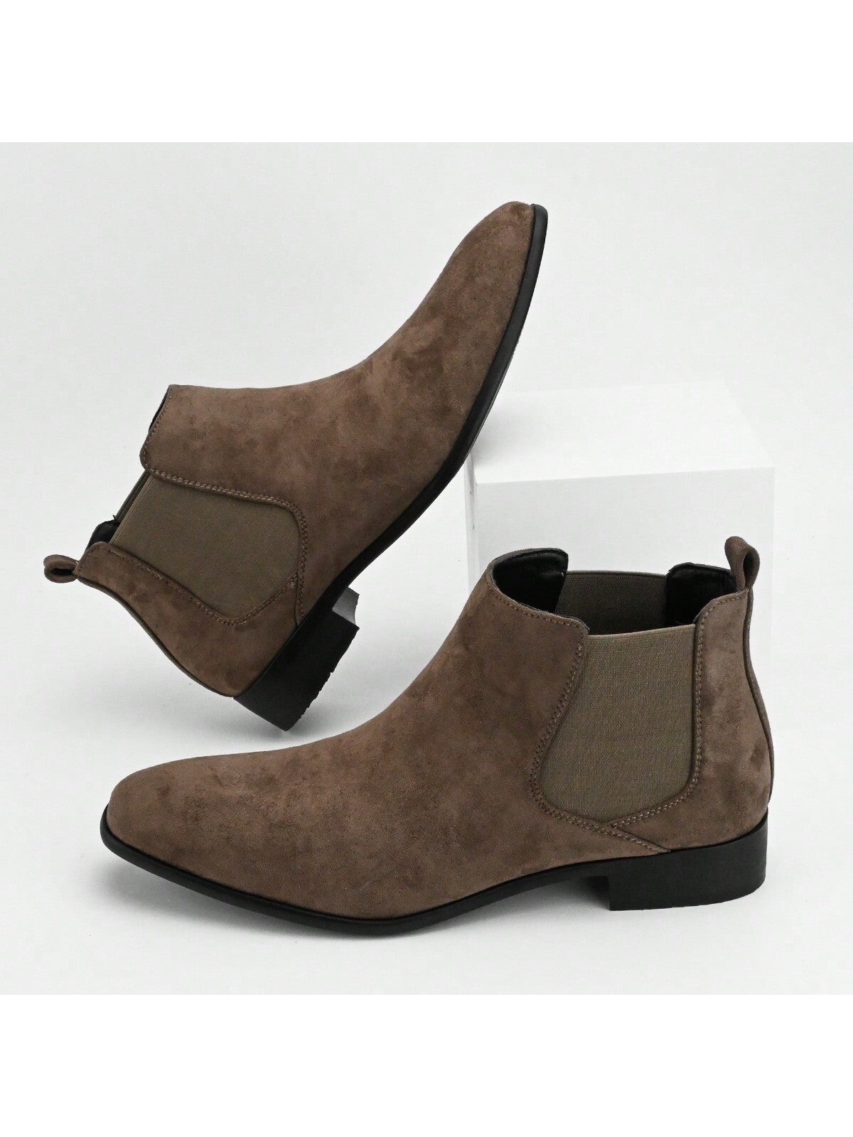 Men Minimalist Slip On Chelsea Boots